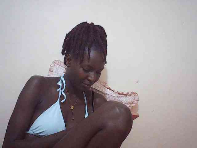 Angellily1 webcam