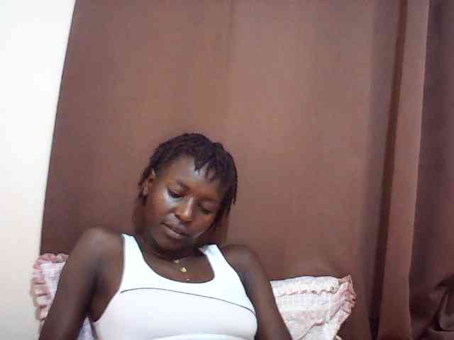 Angellily1 webcam