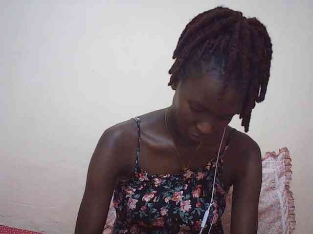 Angellily1 webcam