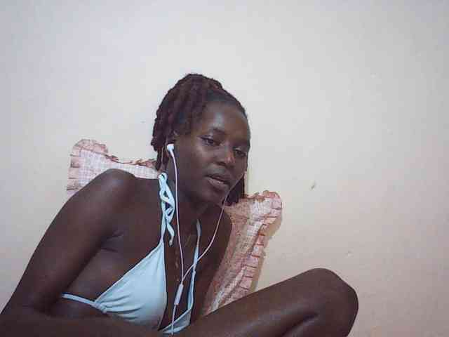 Angellily1 webcam