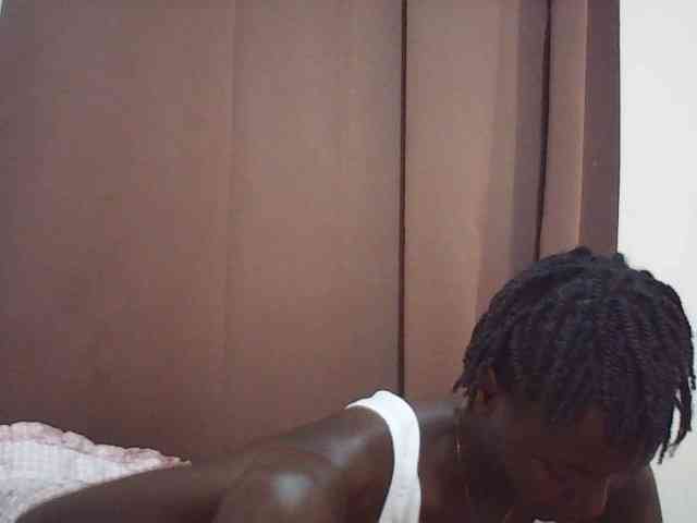Angellily1 webcam