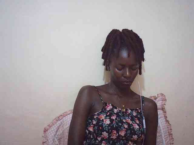 Angellily1 webcam