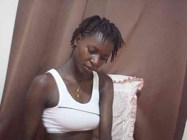 Angellily1 webcam