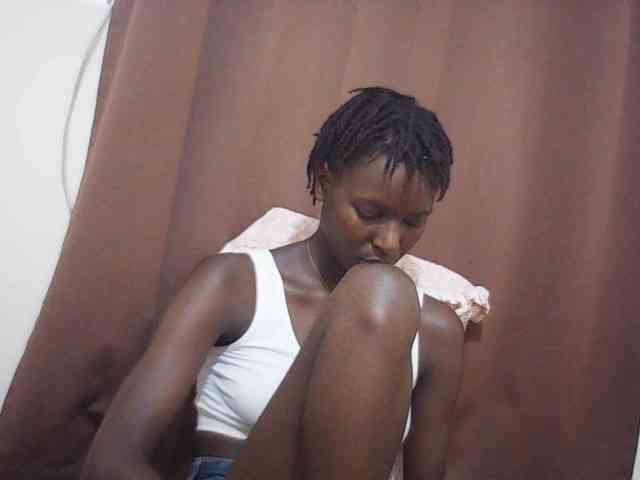 Angellily1 webcam