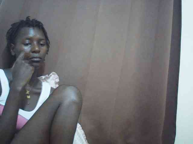 Angellily1 webcam