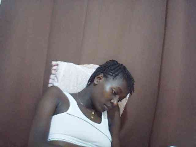 Angellily1 webcam