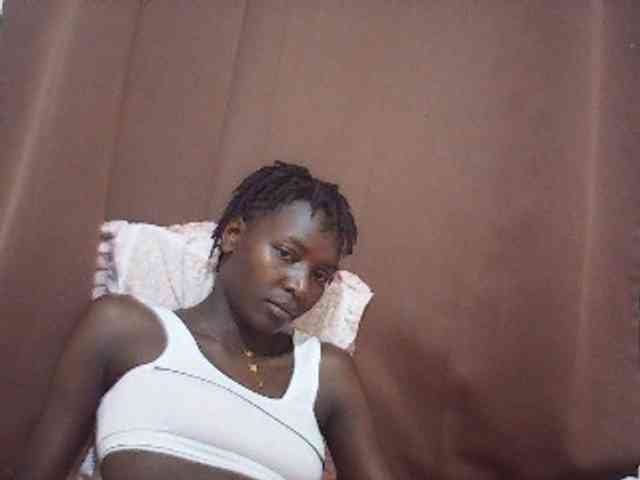 Angellily1 webcam