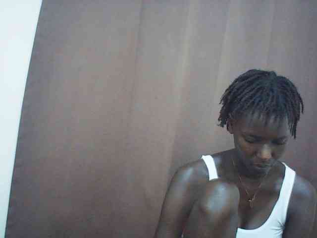 Angellily1 webcam