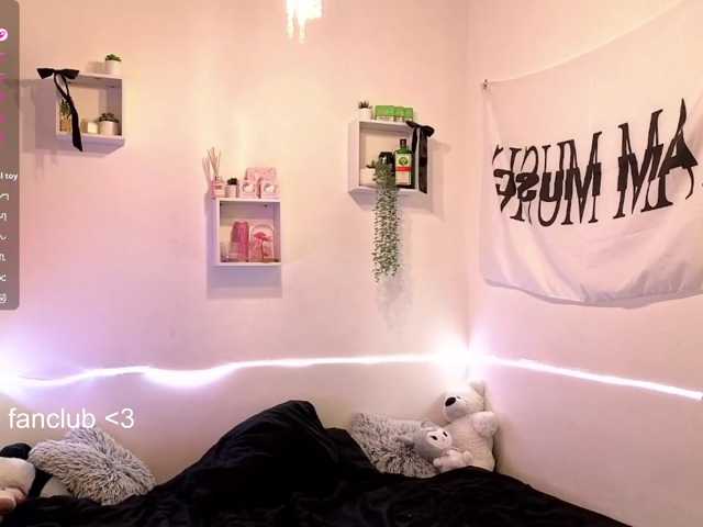 RosemaryTrundle live cam on BongaCams
