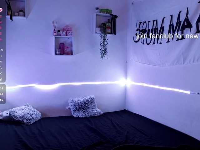RosemaryTrundle live cam on BongaCams