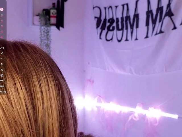 RosemaryTrundle live cam on BongaCams