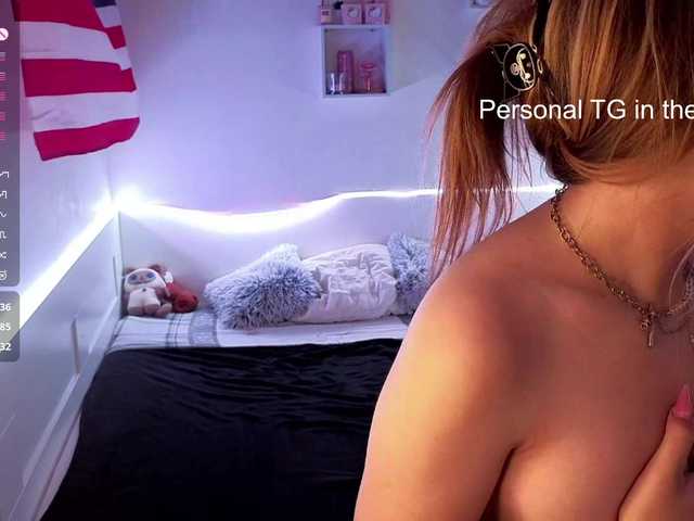 RosemaryTrundle live cam on BongaCams