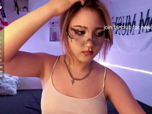 RosemaryTrundle live cam on BongaCams