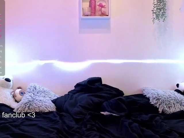 RosemaryTrundle live cam on BongaCams