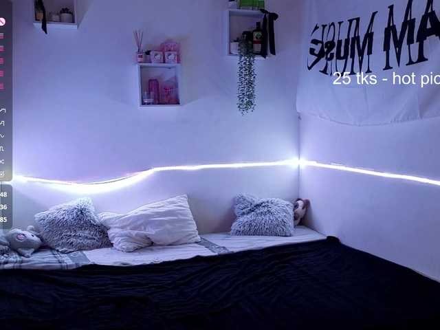 RosemaryTrundle live cam on BongaCams