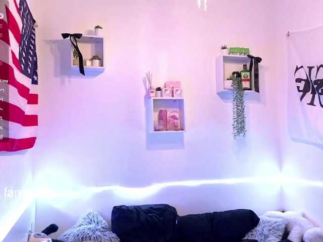 RosemaryTrundle live cam on BongaCams
