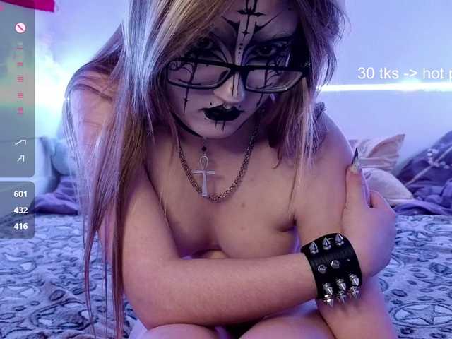 RosemaryTrundle live cam on BongaCams