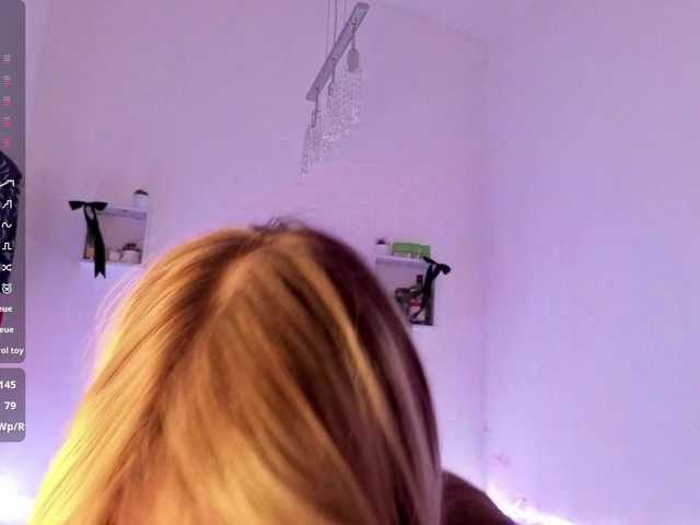 RosemaryTrundle live cam on BongaCams