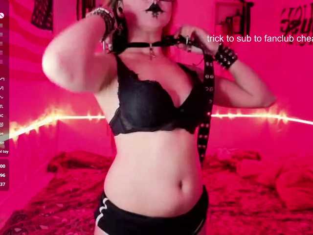 RosemaryTrundle live cam on BongaCams