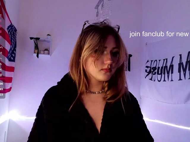 RosemaryTrundle live cam on BongaCams
