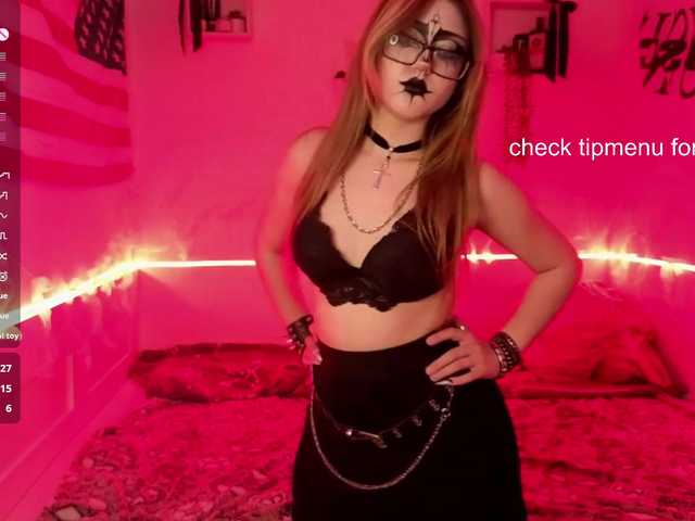 RosemaryTrundle live cam on BongaCams