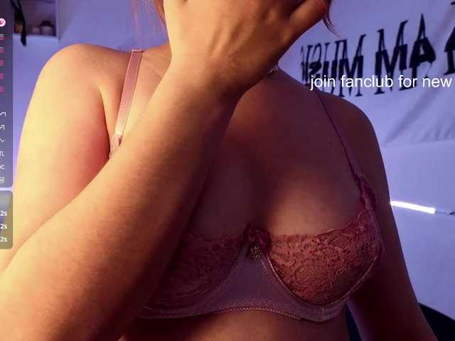 RosemaryTrundle live cam on BongaCams