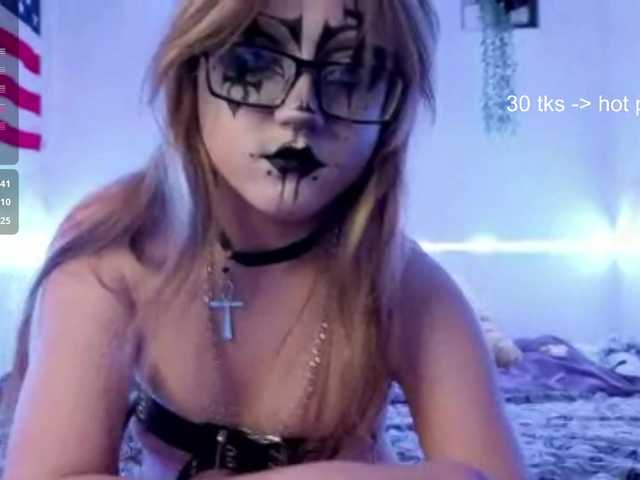RosemaryTrundle live cam on BongaCams