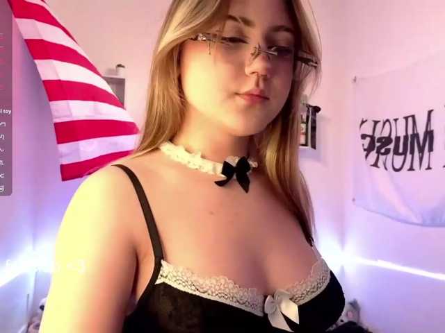 RosemaryTrundle live cam on BongaCams