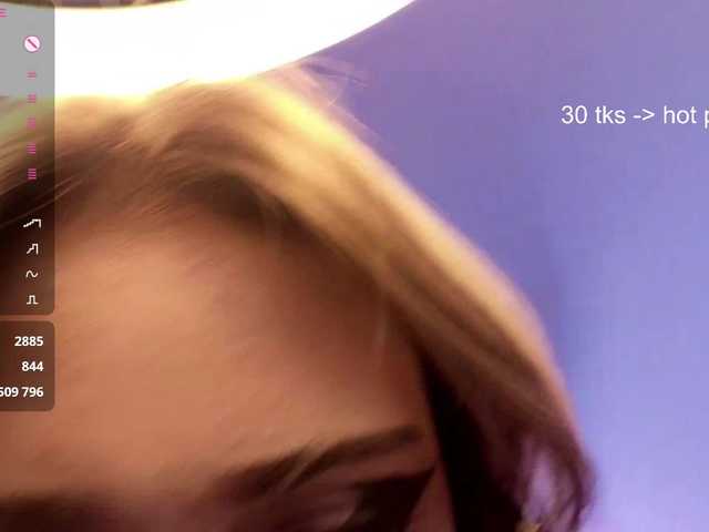 RosemaryTrundle live cam on BongaCams