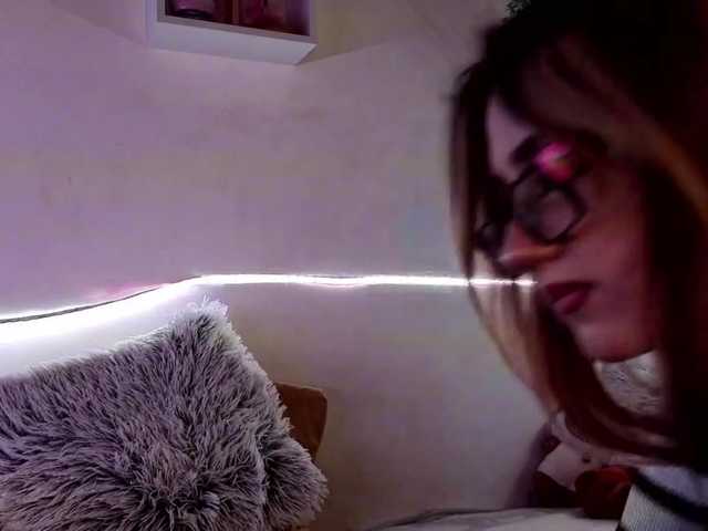 RosemaryTrundle live cam on BongaCams