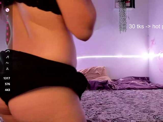 RosemaryTrundle live cam on BongaCams