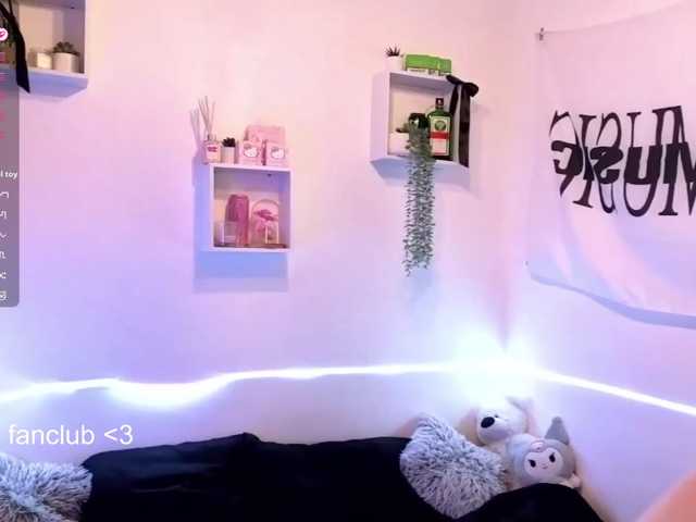 RosemaryTrundle live cam on BongaCams