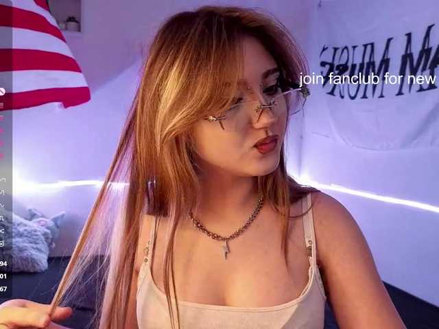RosemaryTrundle live cam on BongaCams