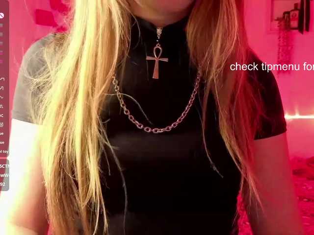 RosemaryTrundle live cam on BongaCams