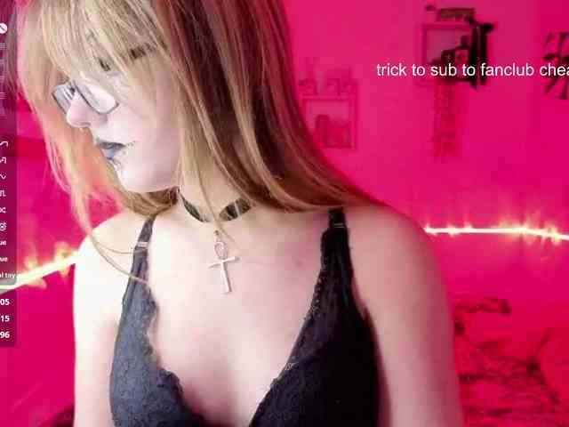 RosemaryTrundle webcam