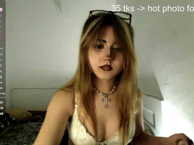 RosemaryTrundle webcam