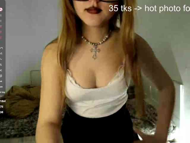 RosemaryTrundle webcam