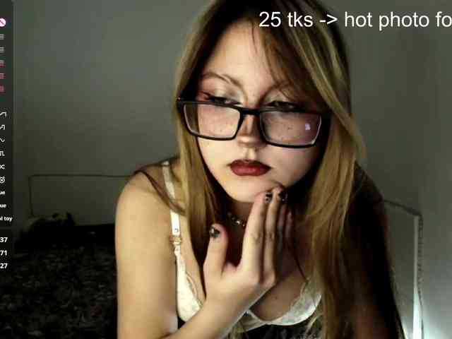 RosemaryTrundle webcam