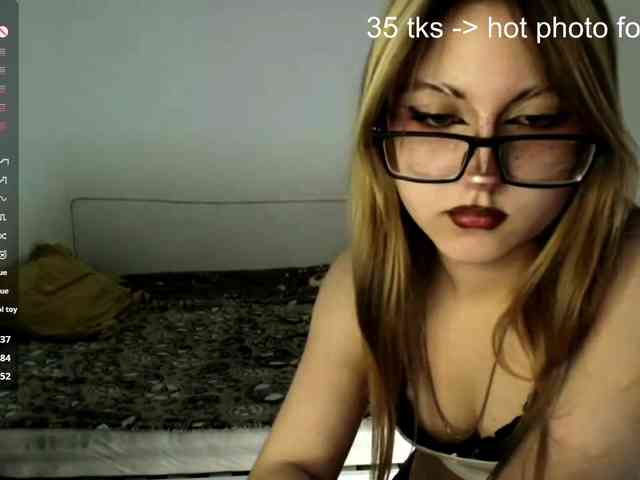 RosemaryTrundle webcam