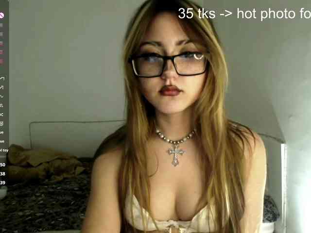 RosemaryTrundle webcam