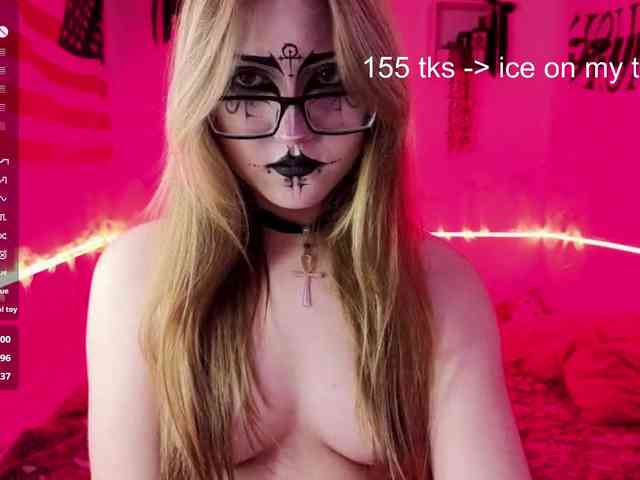 RosemaryTrundle webcam