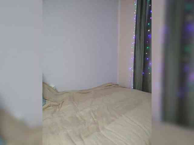 LinaLaa webcam