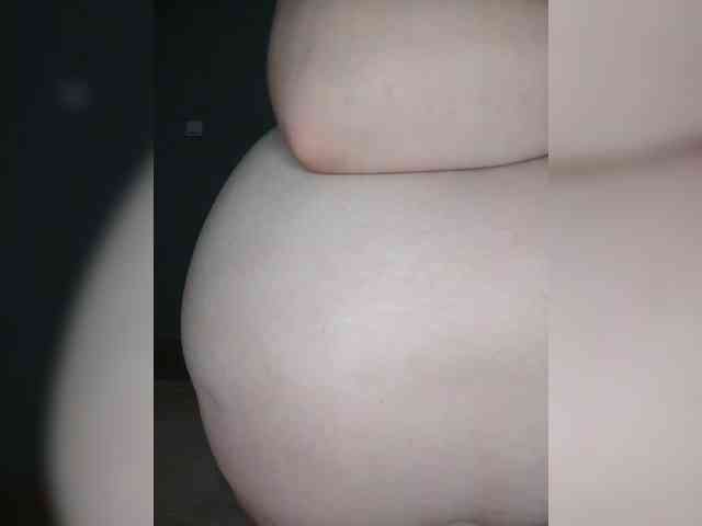 LinaLaa webcam