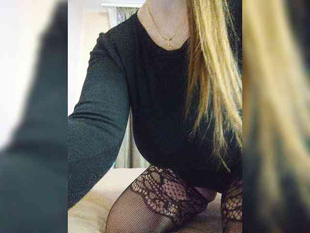 LinaLaa webcam
