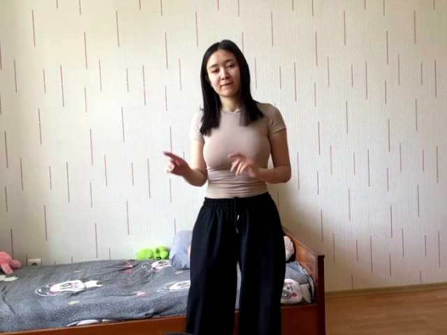 ShontaDwane's BongaCams show and profile