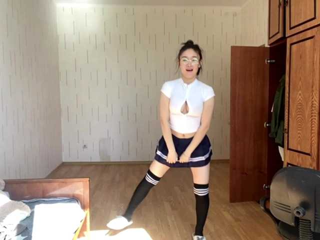 ShontaDwane's BongaCams show and profile