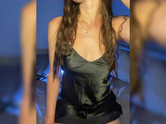 Wallis live cam on BongaCams