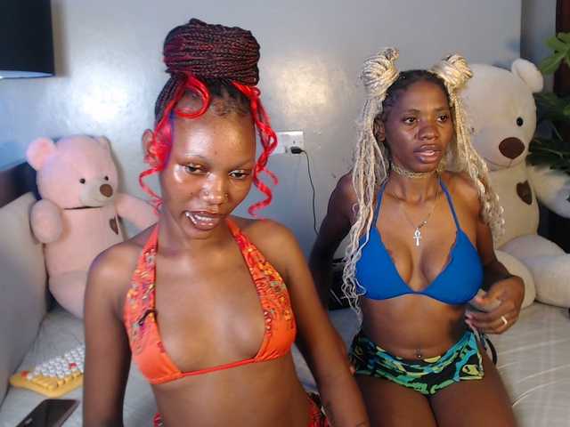 VelvetCuties live cam on BongaCams