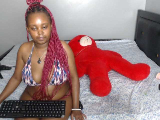 VelvetCuties live cam on BongaCams