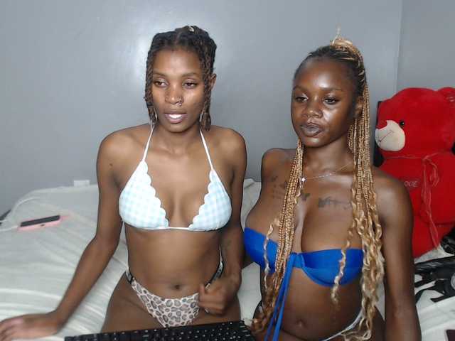 velvetcuties live show